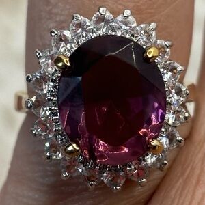 Elegant Purple and Gold Women's Ring